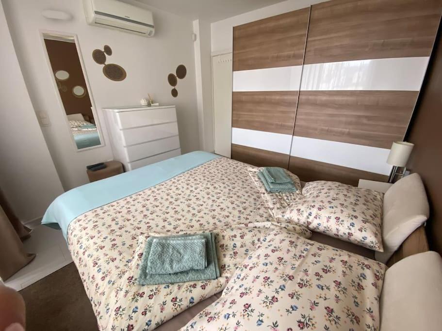 Lovely 1-Bedroom Apartament With Free Parking 索菲亞 外观 照片